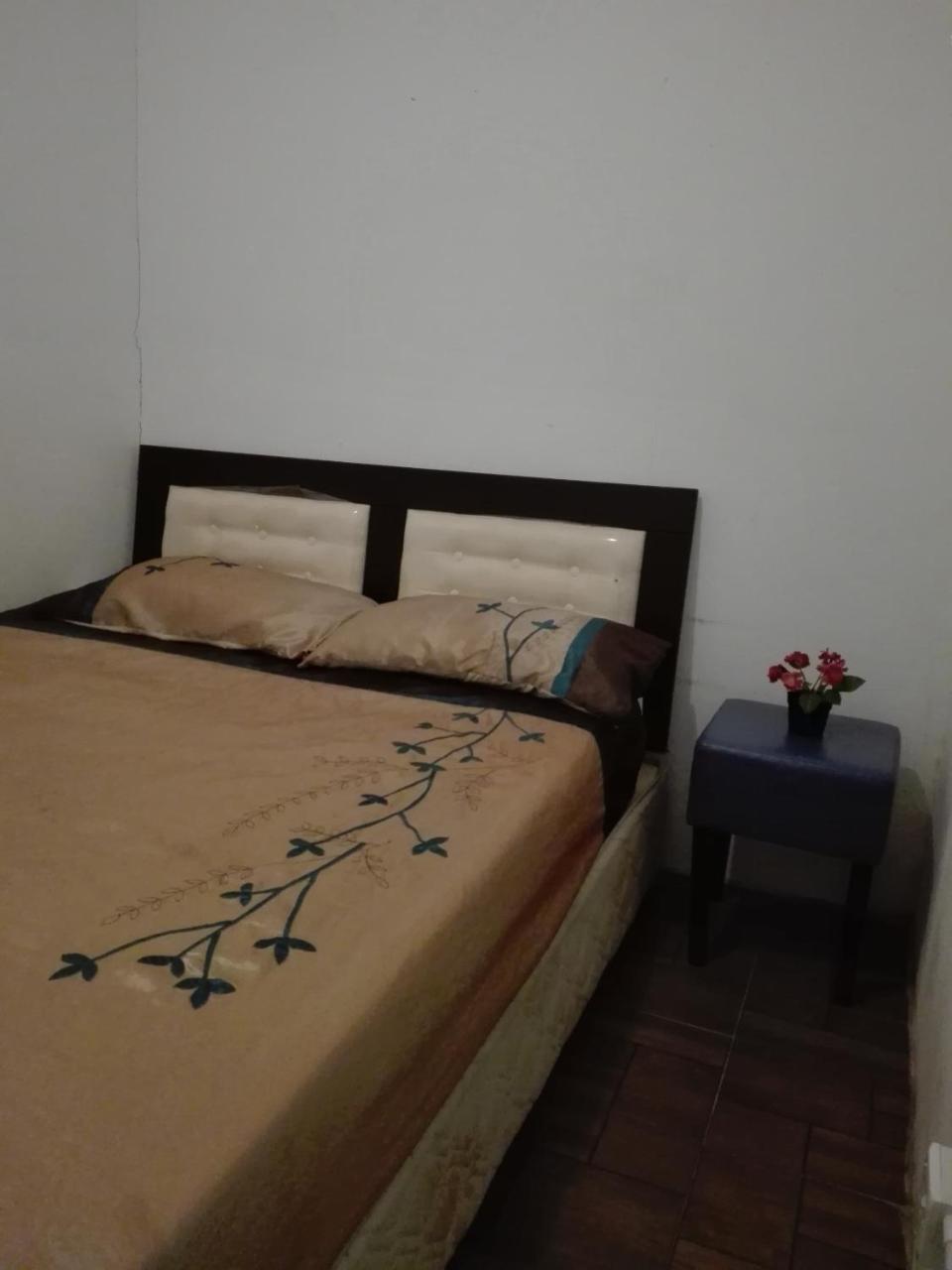Tonight Hotel Hostel George Town Dış mekan fotoğraf